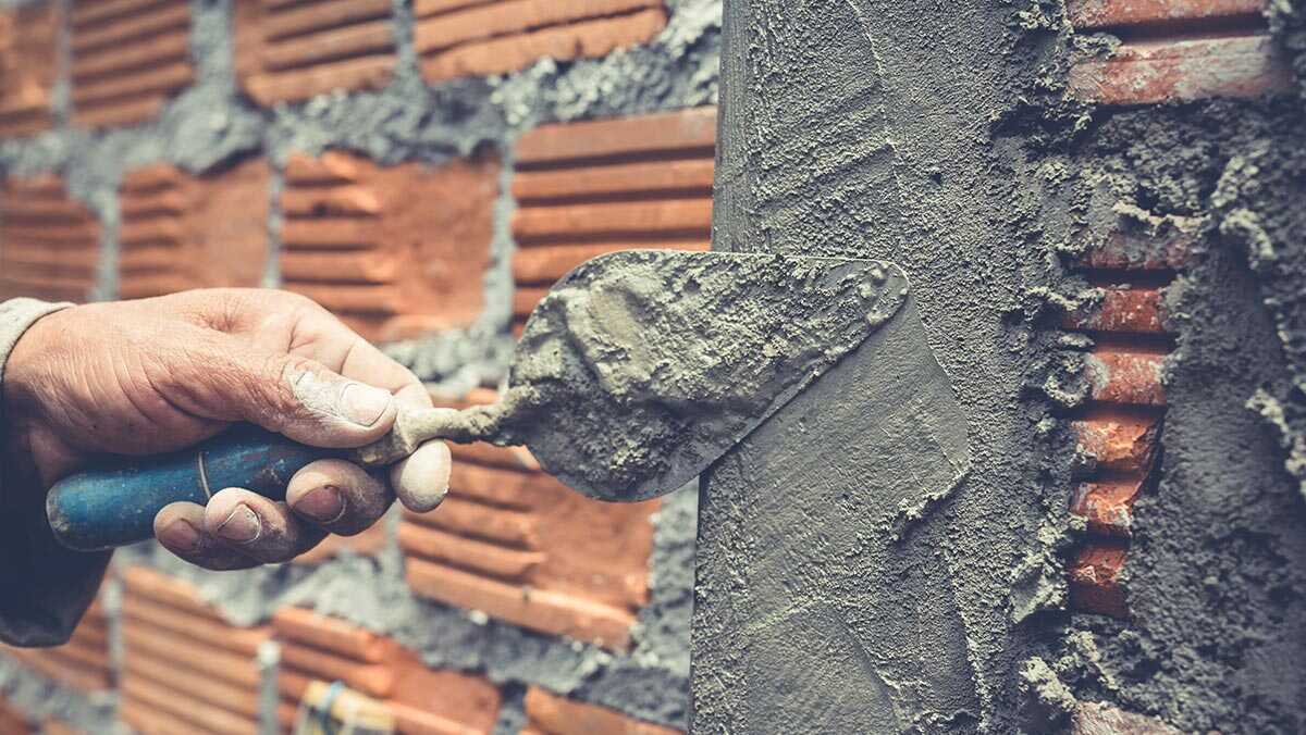 Argamassa polimérica reduz custo de obras em até 30% e ganha espaço na construção civil