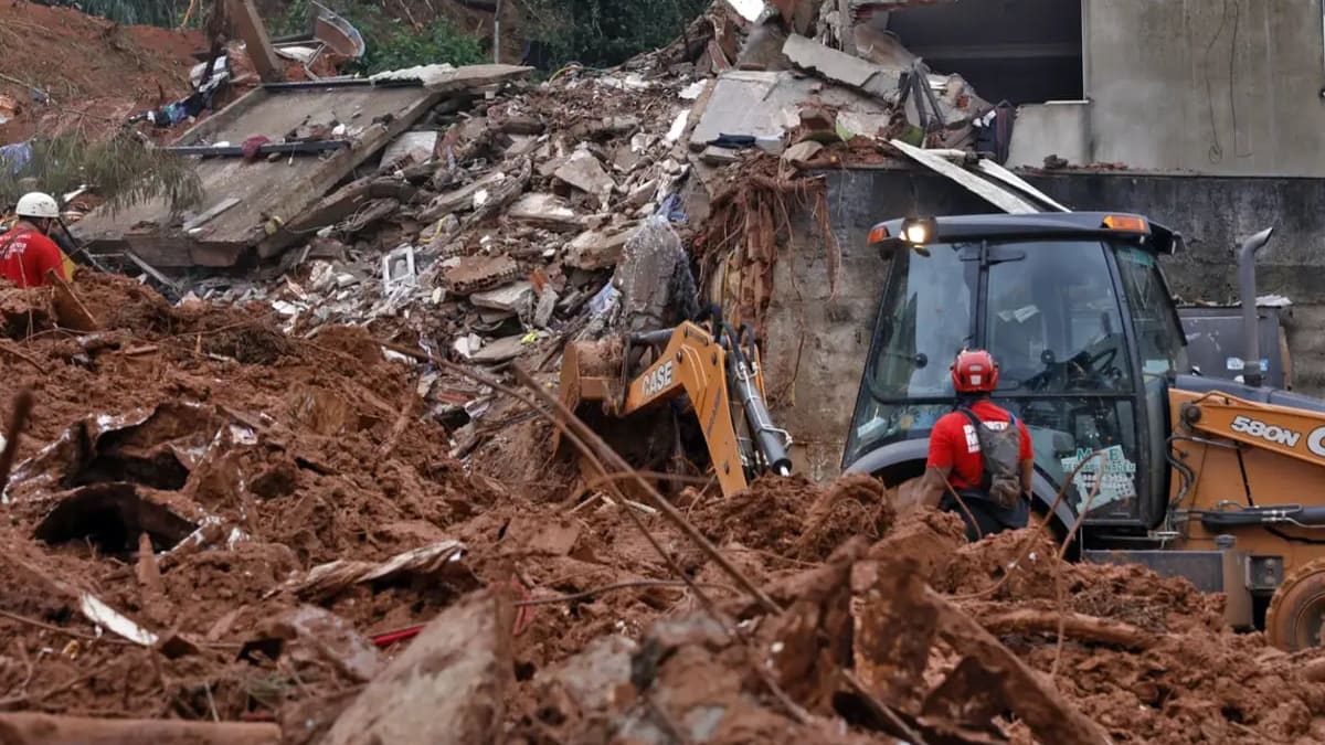 Aulas são suspensas em 102 escolas após fortes chuvas em Juiz de Fora