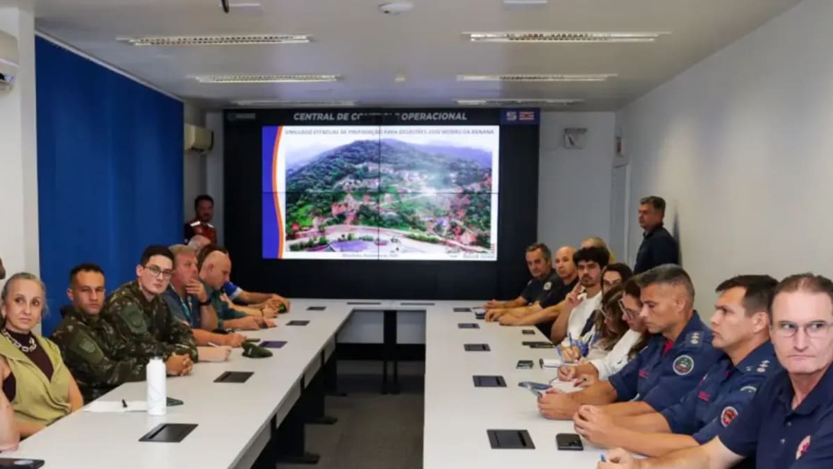 Defesa Civil Blumenau realiza simulado de evacuação no bairro Progresso