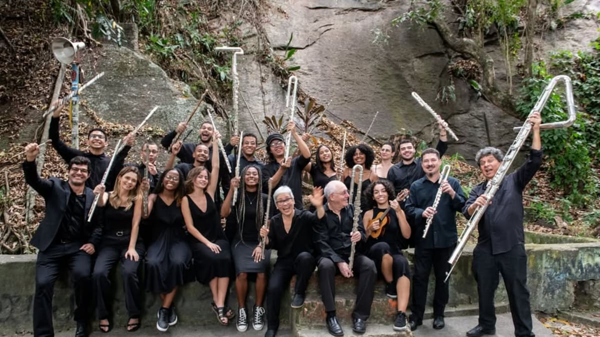 Orquestra Carioca de Flautas se apresenta na Casa Pacheco Leão neste sábado
