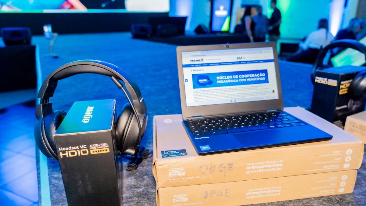 Paraná investe R$ 63,5 milhões em kits tecnológicos para escolas municipais
