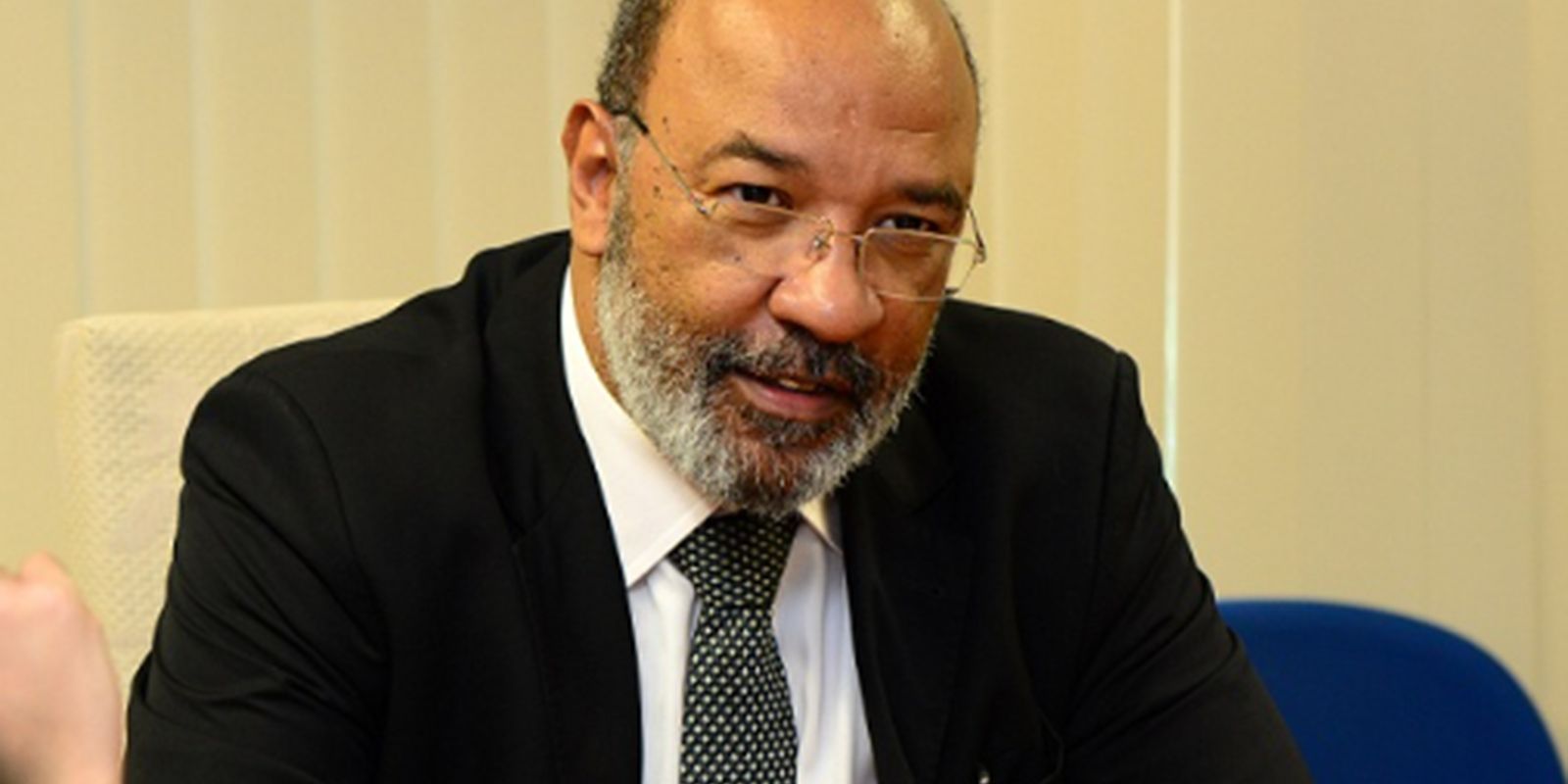 Morre economista e professor Mário Theodoro em Brasília