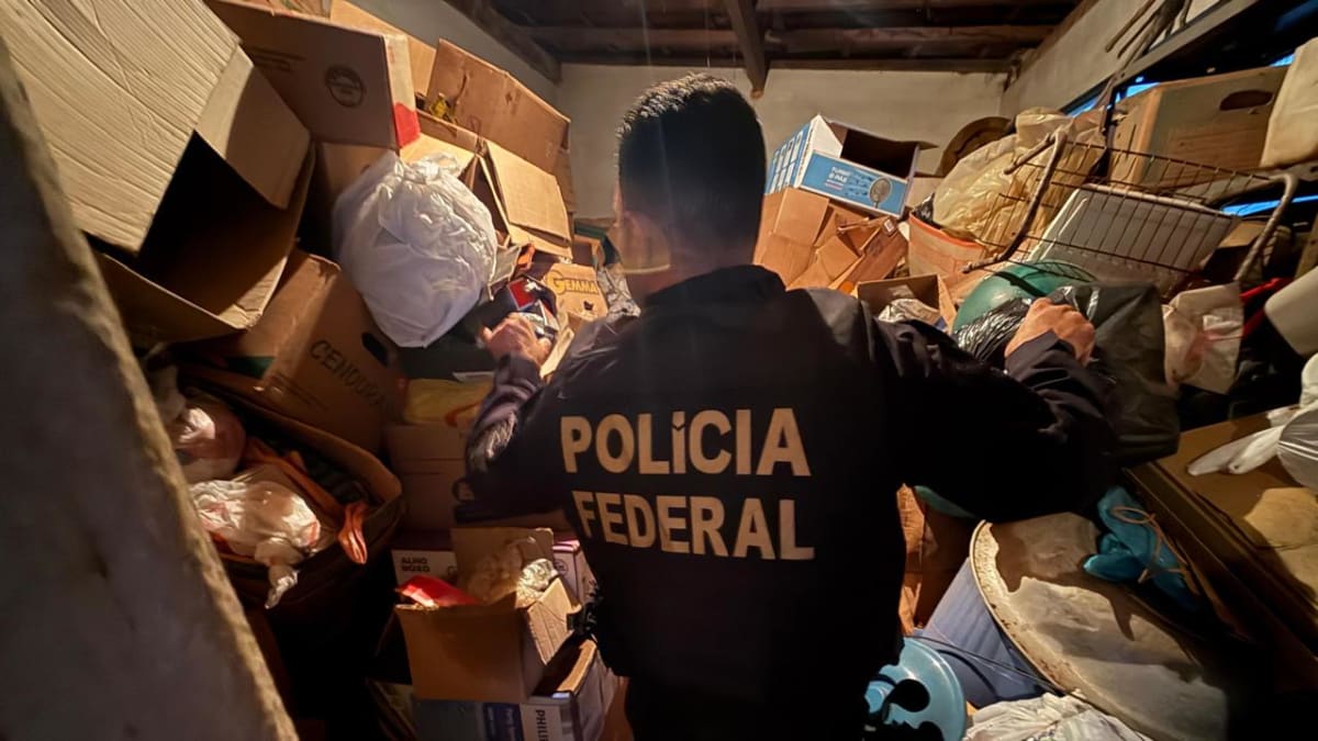 Polícia Federal deflagra segunda fase da Operação Scutum contra tráfico internacional de armas