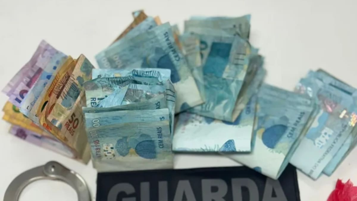 Homem é flagrado com drogas e mais de R$ 5 mil durante abordagem da Guarda Municipal