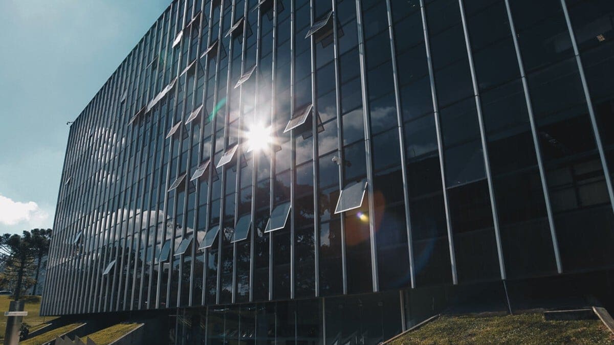 Ex-prefeito de Quedas do Iguaçu é condenado por abuso de poder na eleição de 2024