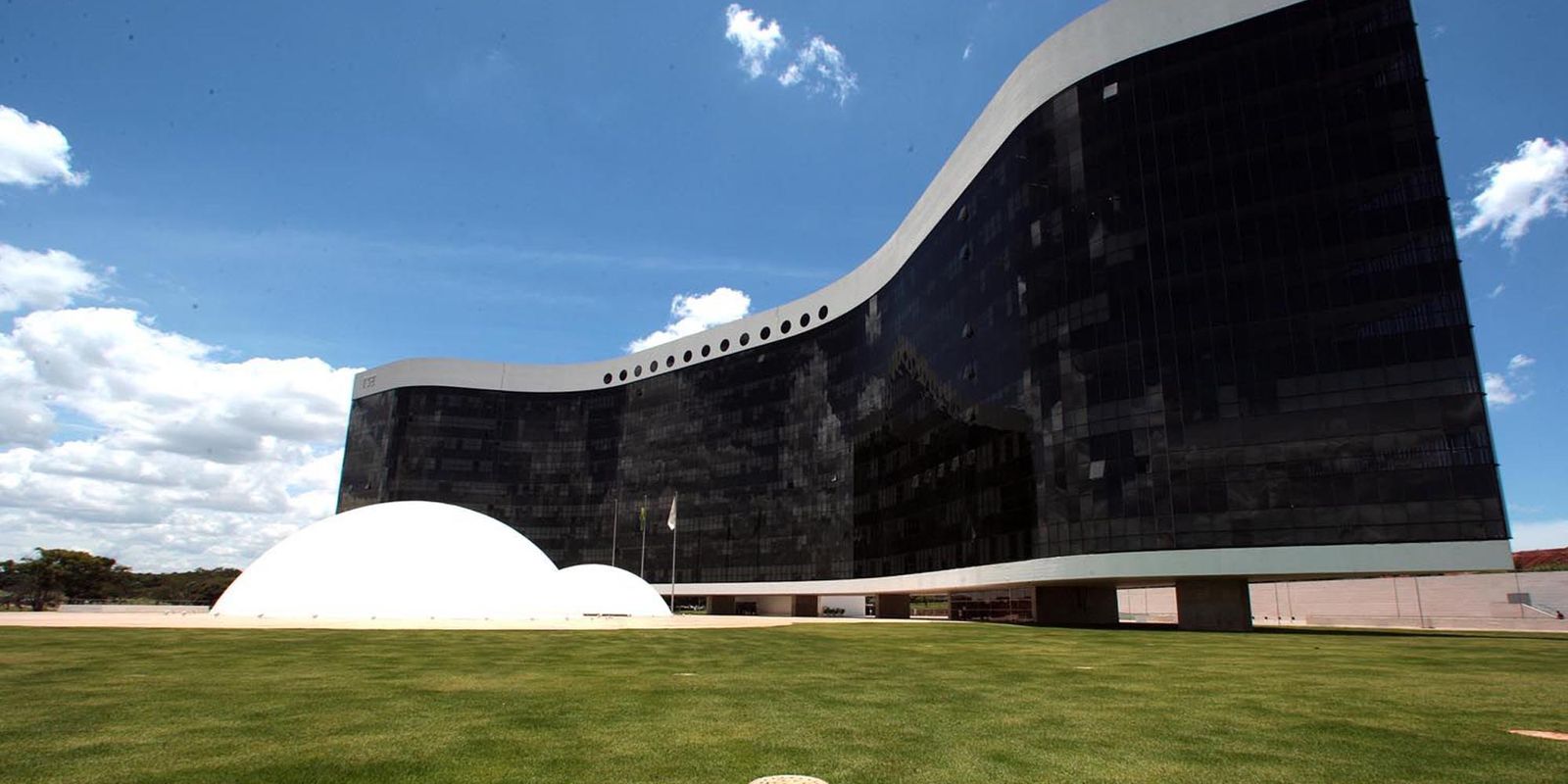 TSE aprova sete resoluções para eleições 2024