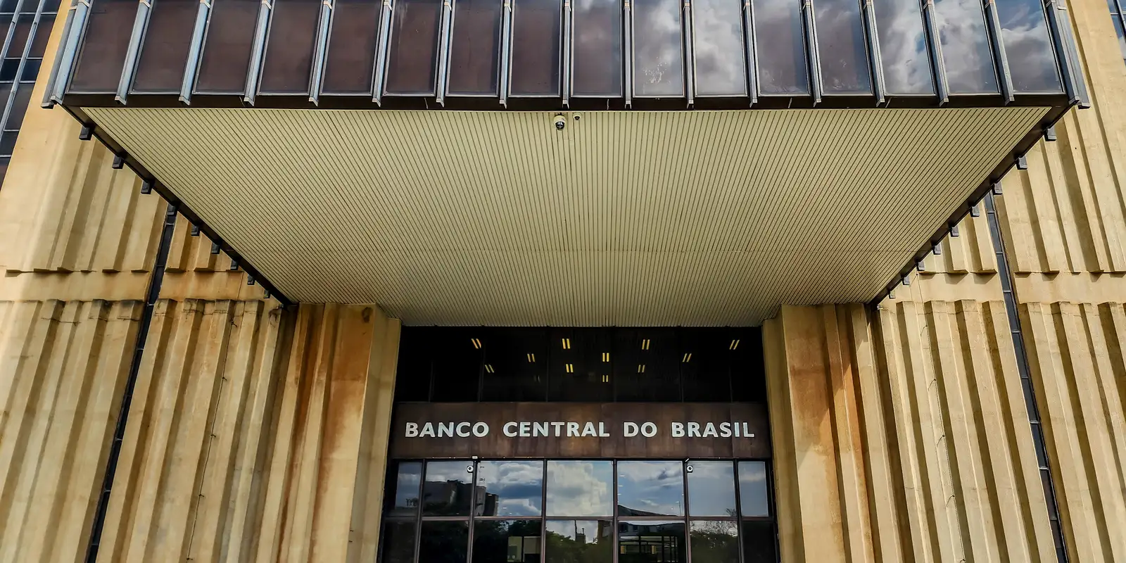 Contas públicas registram superávit primário de R$ 103 bilhões em janeiro