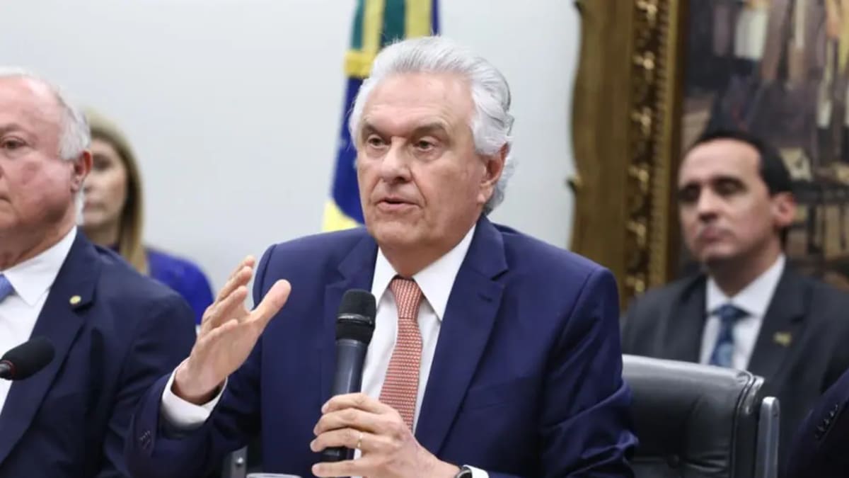 Ronaldo Caiado participa de ato pró-anistia na Avenida Paulista neste domingo