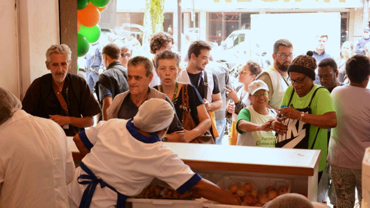 Teresópolis inaugura unidades dos programas Café do Trabalhador e RJ Alimenta