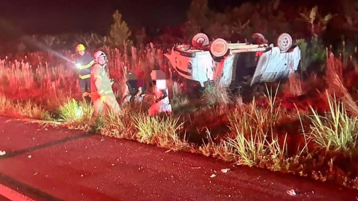 Colisão entre dois carros na BR-280 deixa feridos em Guaramirim