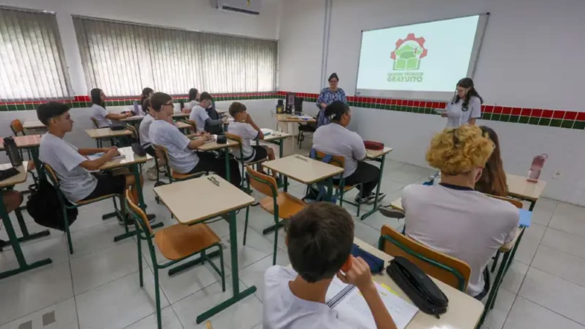 Santa Catarina abre 50 mil vagas em cursos técnicos gratuitos para 2026