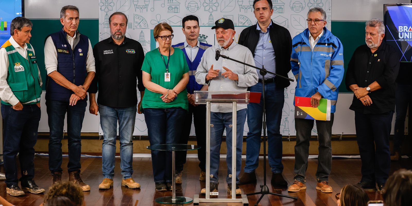 Lula anuncia apoio integral a cidades afetadas por chuvas em Minas Gerais