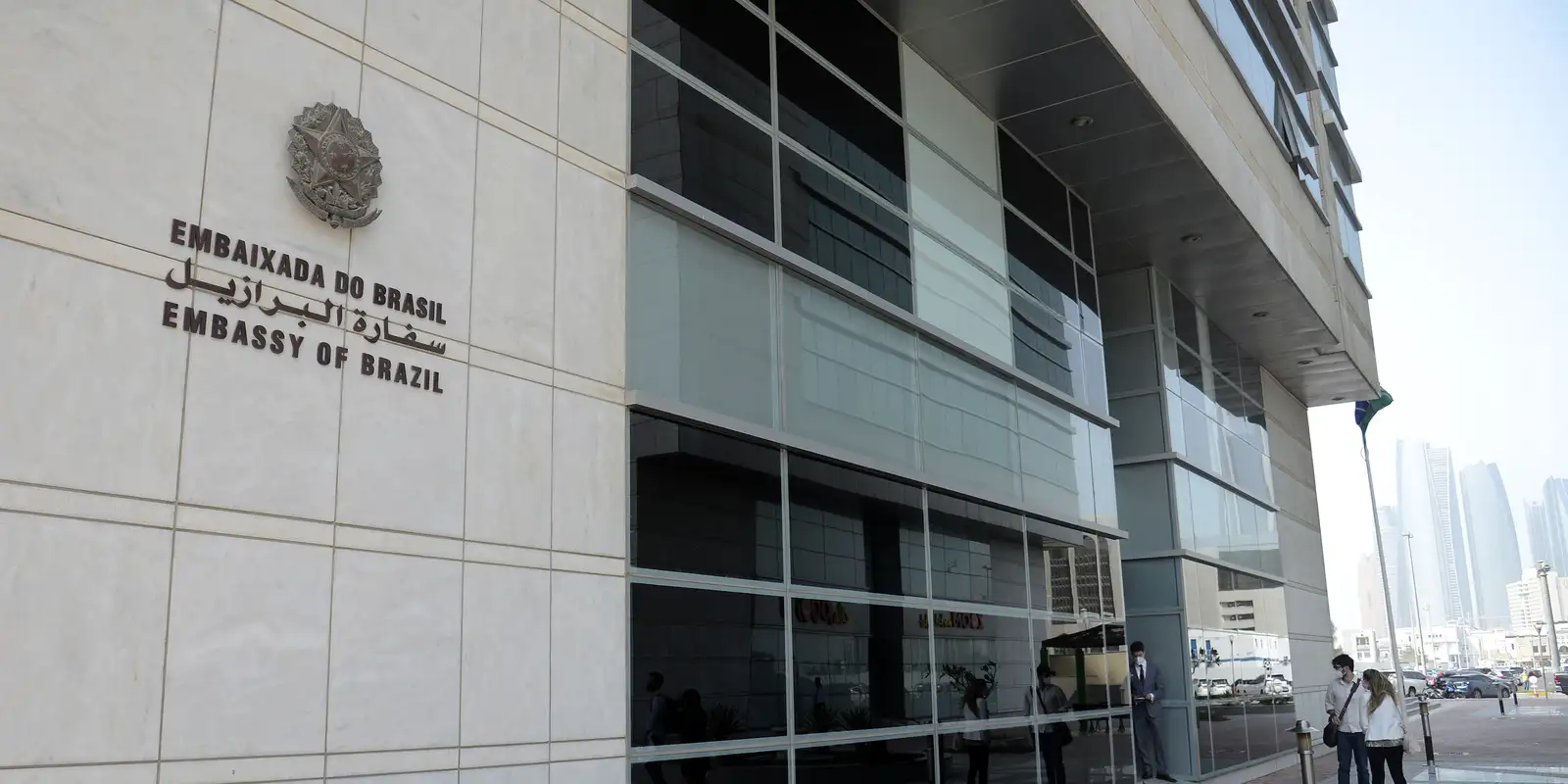 Brasil alerta para evitar viagens a países do Oriente Médio