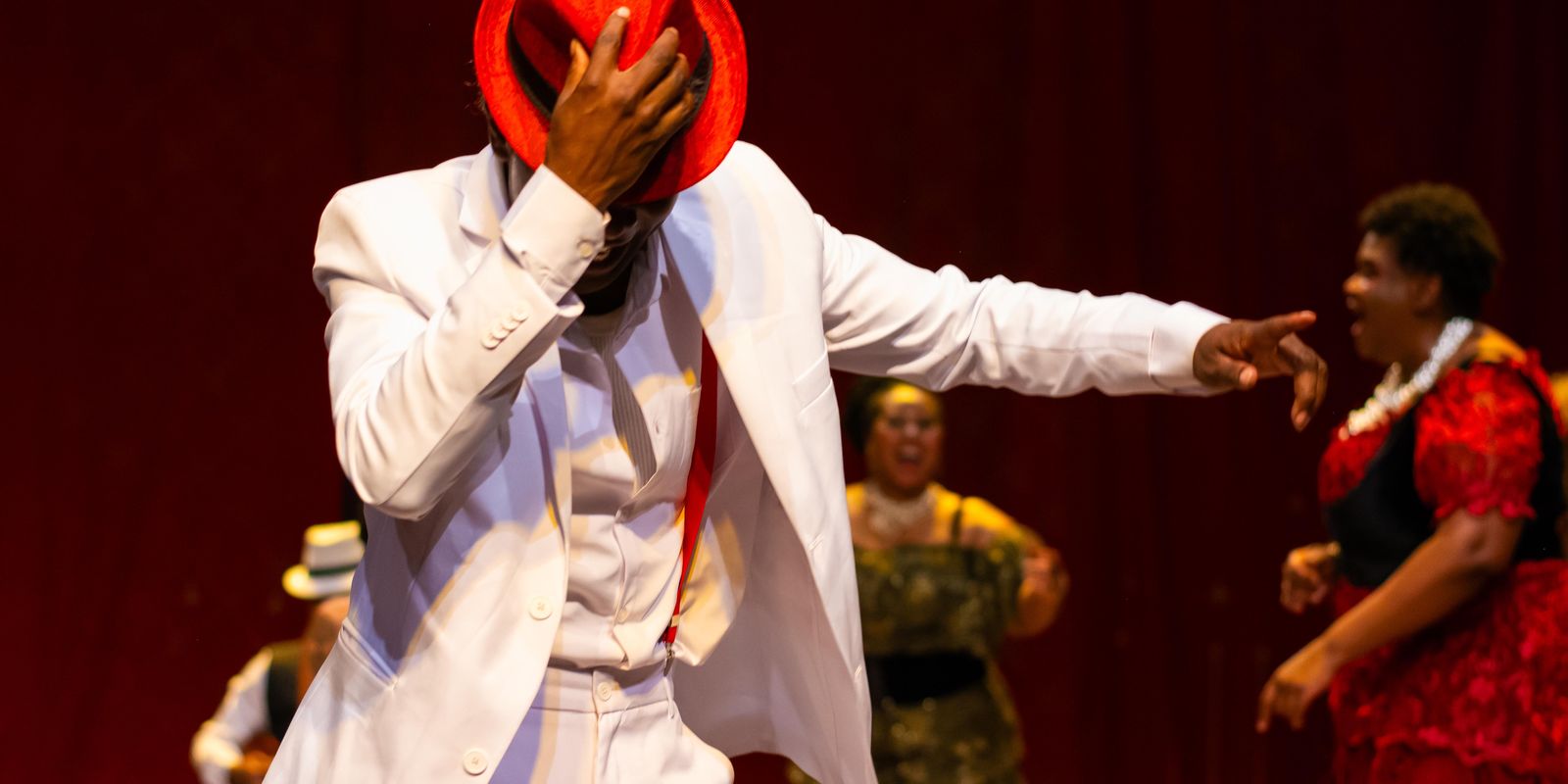 Grupo dos Dez retoma espetáculo Madame Satã em Belo Horizonte