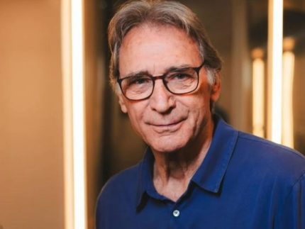 Herson Capri destaca legado e eficiência de Dennis Carvalho durante velório no Rio