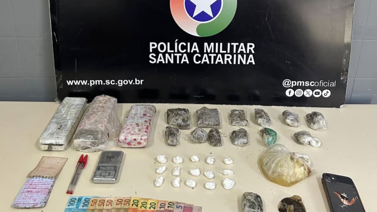 Operação contra o tráfico termina com recaptura de foragido e apreensão de 2kg de maconha em SC