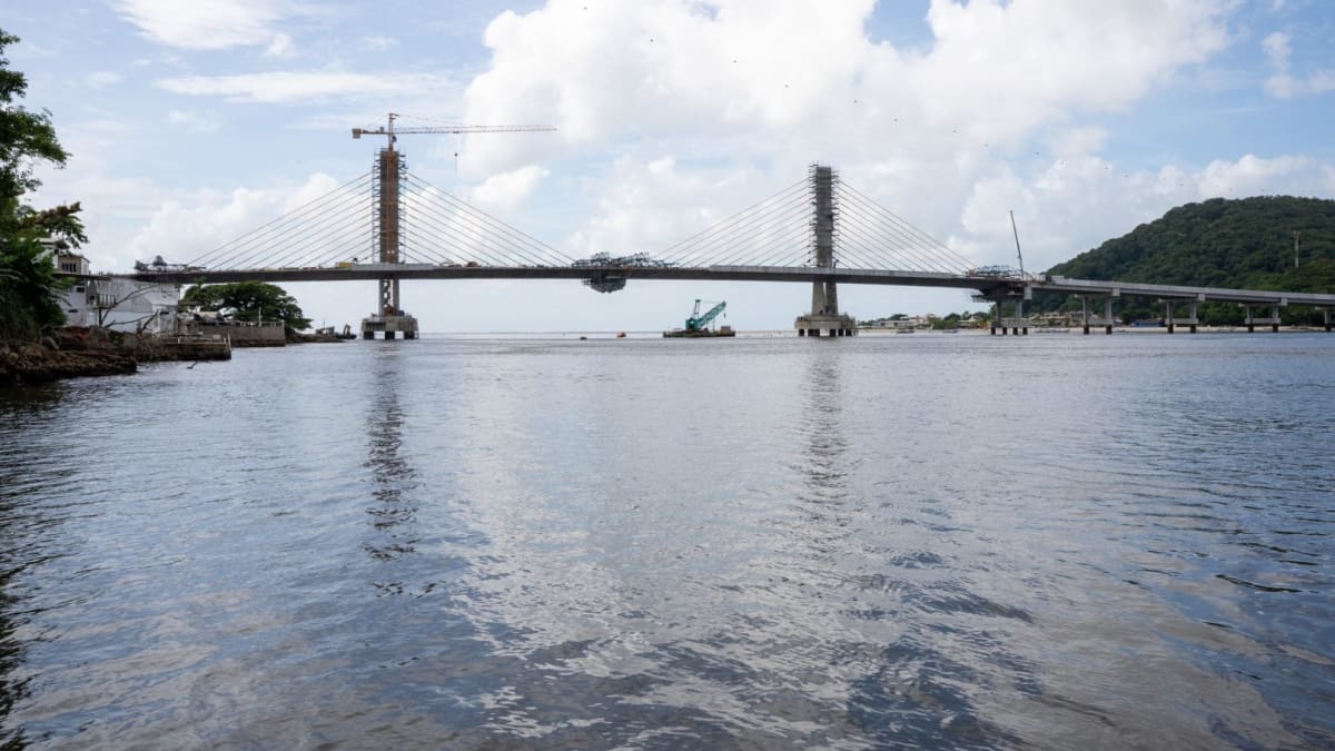 Data do encontro das duas partes da Ponte de Guaratuba será anunciada em breve