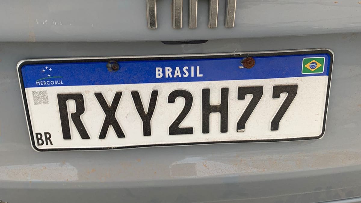 Policial penal é preso por adulterar placa de veículo em Araranguá