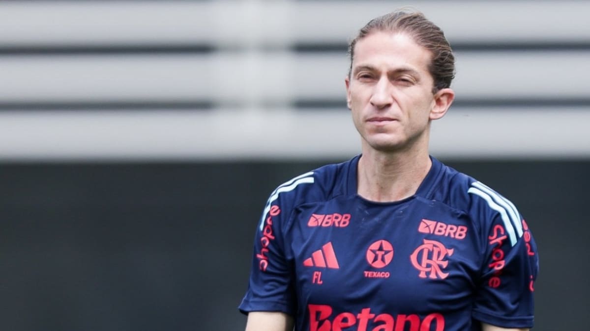 Flamengo demite técnico Felipe Luís após início ruim de temporada