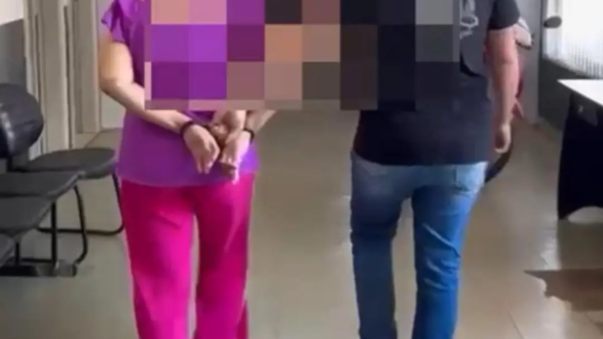 Funcionária é presa por furto e causa prejuízo de R$ 20 mil em loja de Itumbiara