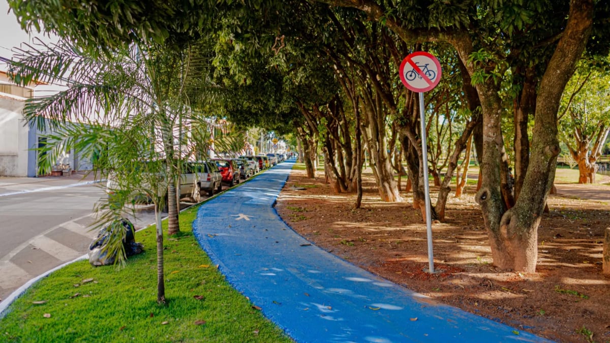 Restrição de bicicletas no Parque Ipiranga é aprovada por frequentadores e comerciantes em Anápolis