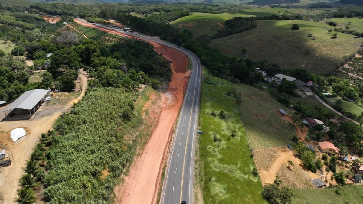 BR-101 Sul será interditada por uma hora para desmonte de rochas em Anchieta