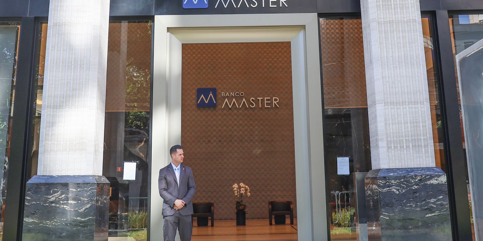 STF ordena prisão preventiva de banqueiro em operação contra fraudes