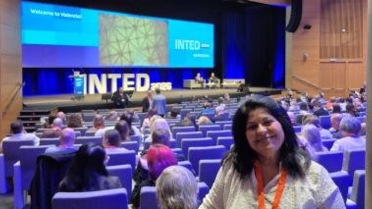 Artigo de coordenadora da SEC-BA é apresentado em encontro internacional na Espanha