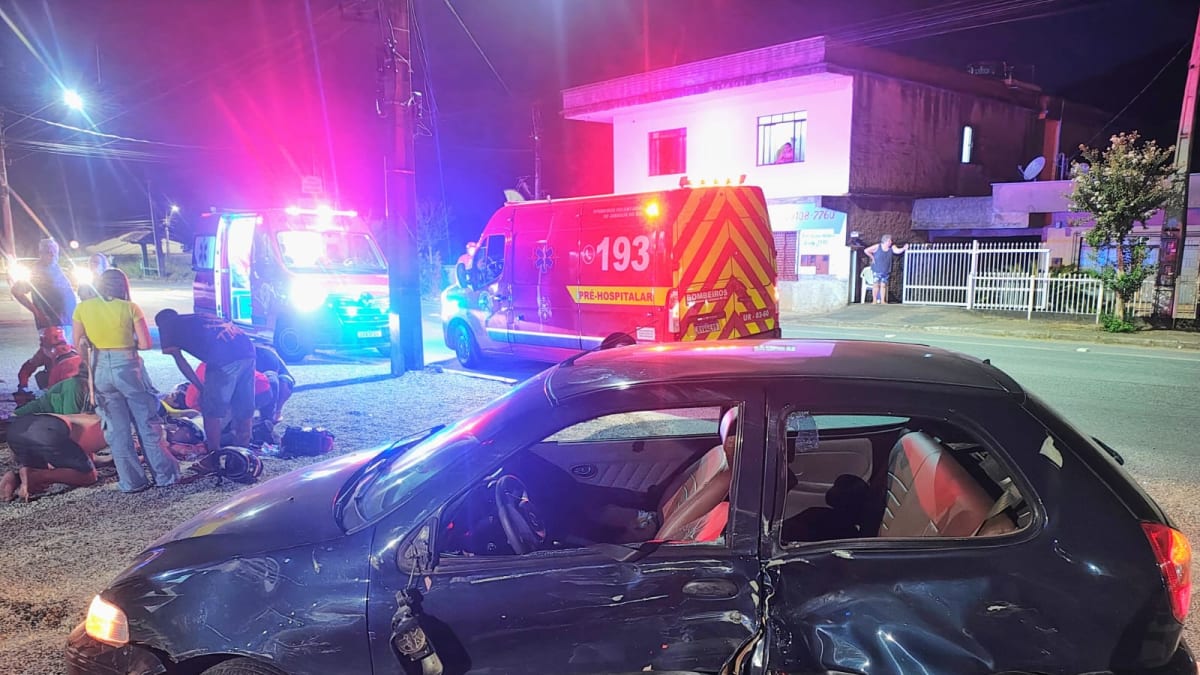 Motociclista fica gravemente ferido após colisão em Jaraguá do Sul