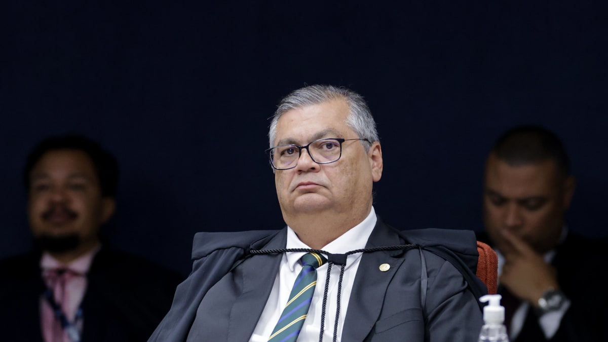 STF suspende quebras de sigilo de Lulinha aprovadas pela CPMI do INSS