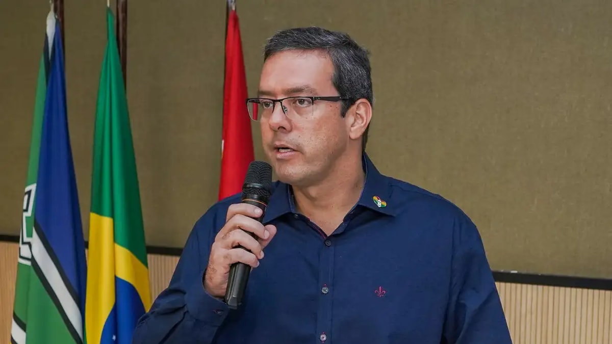 Prefeito de Macapá renuncia após afastamento pelo STF e investigação por desvio de recursos