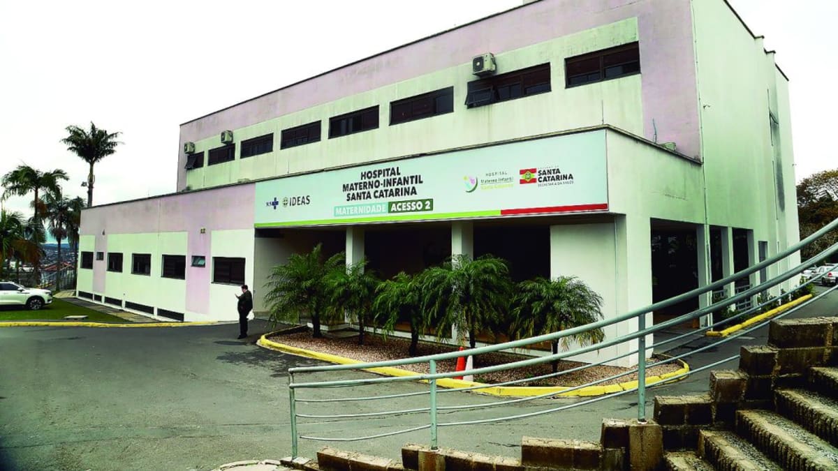 Pagamento de diferenças do piso da enfermagem no Hospital Santa Catarina leva à avaliação da greve