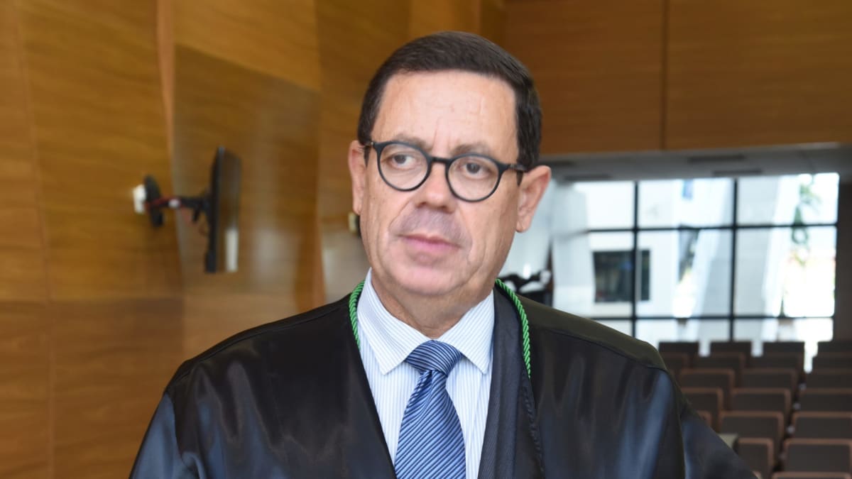 Conselheiro do TCE-GO entrega carta ao Vaticano pedindo Fórum Mundial pelas Crianças