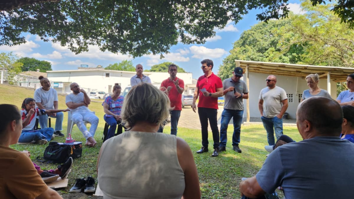 Funcionários do Hospital Materno Infantil Santa Catarina mantêm greve em Criciúma