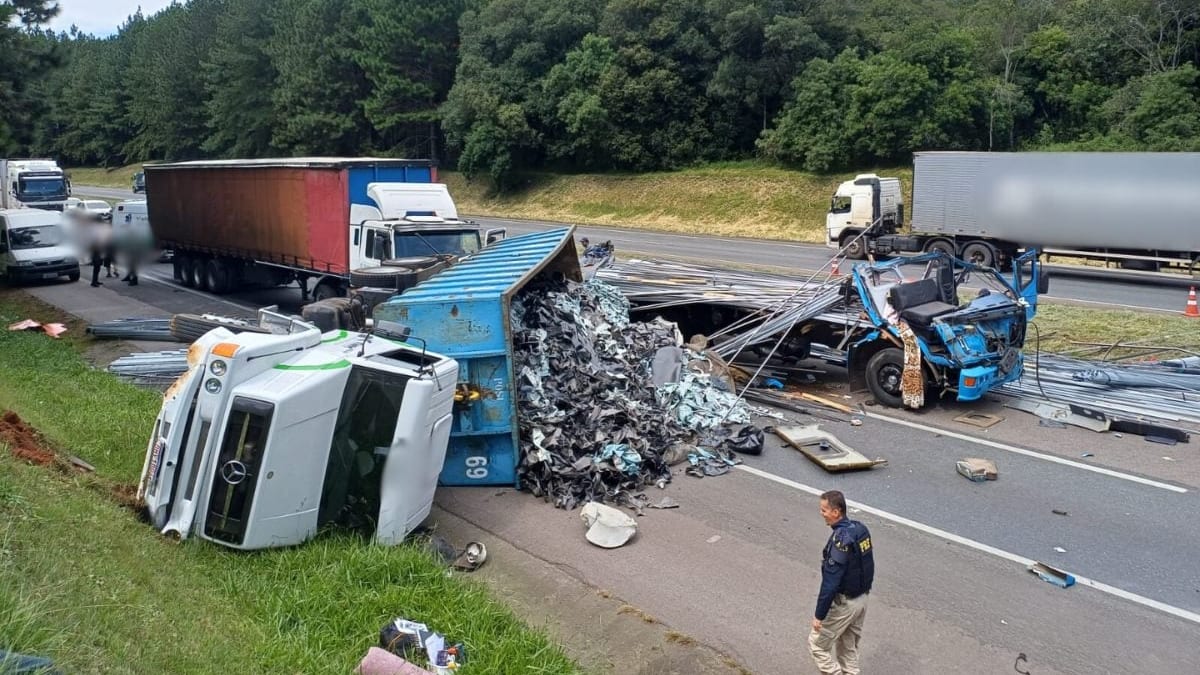 Pane em caminhão provoca grave acidente com três veículos na BR-116 em Piraquara