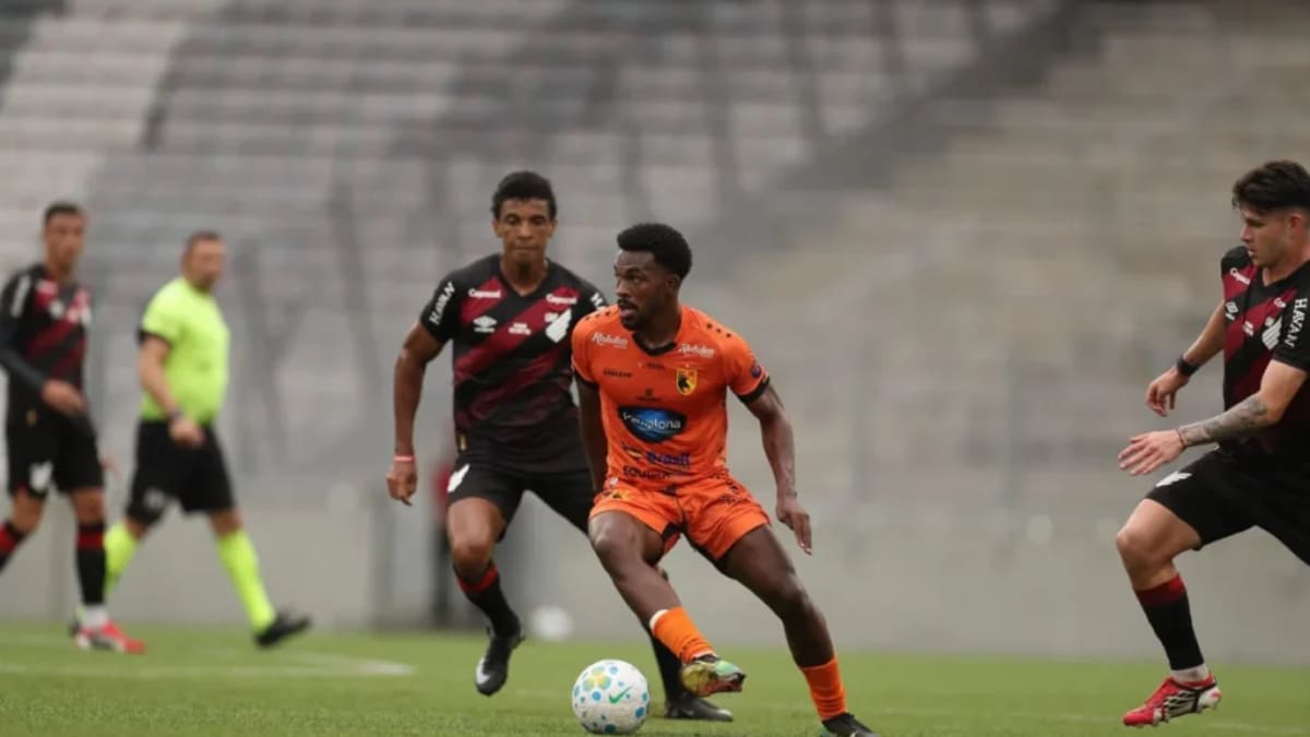 Santa Catarina Clube empata em jogo-treino contra Athletico Paranaense na Arena da Baixada