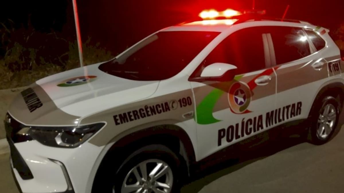 Homem é esfaqueado no braço pela companheira após discussão em Jaraguá do Sul