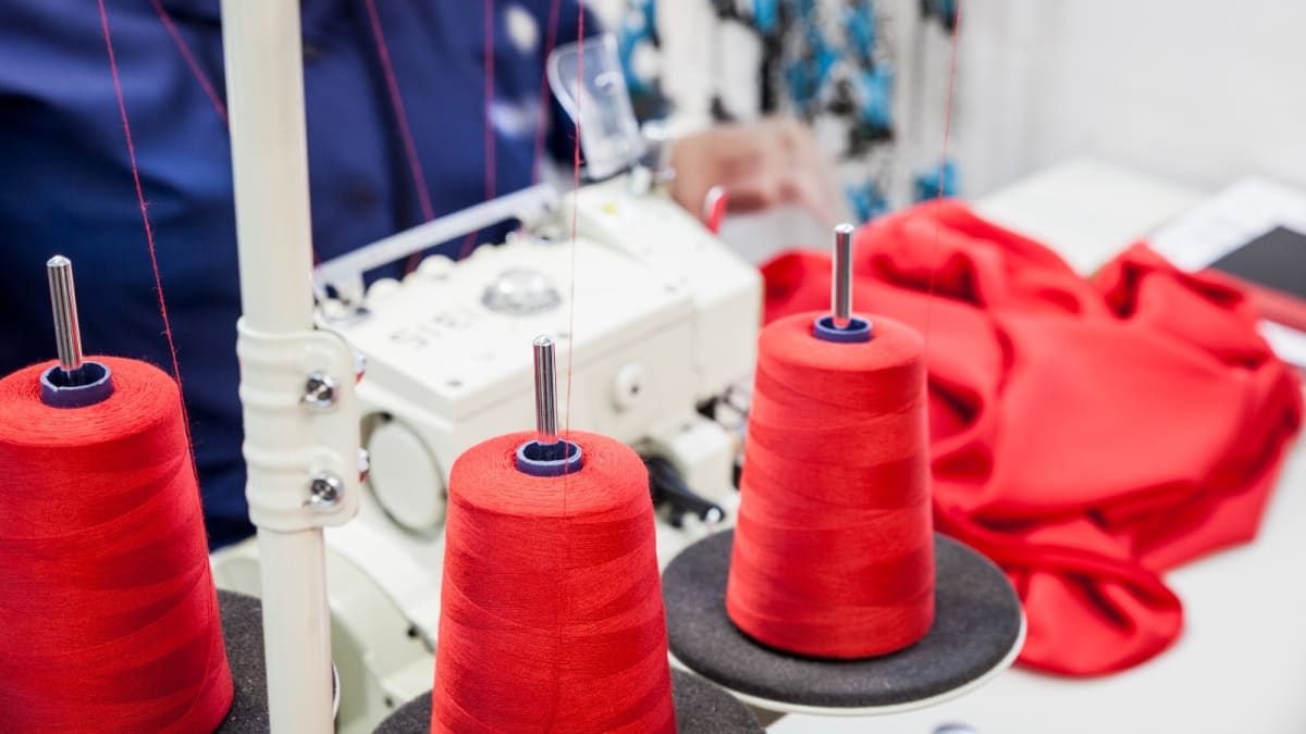 Indústria lidera geração de empregos no Sul de Santa Catarina em janeiro