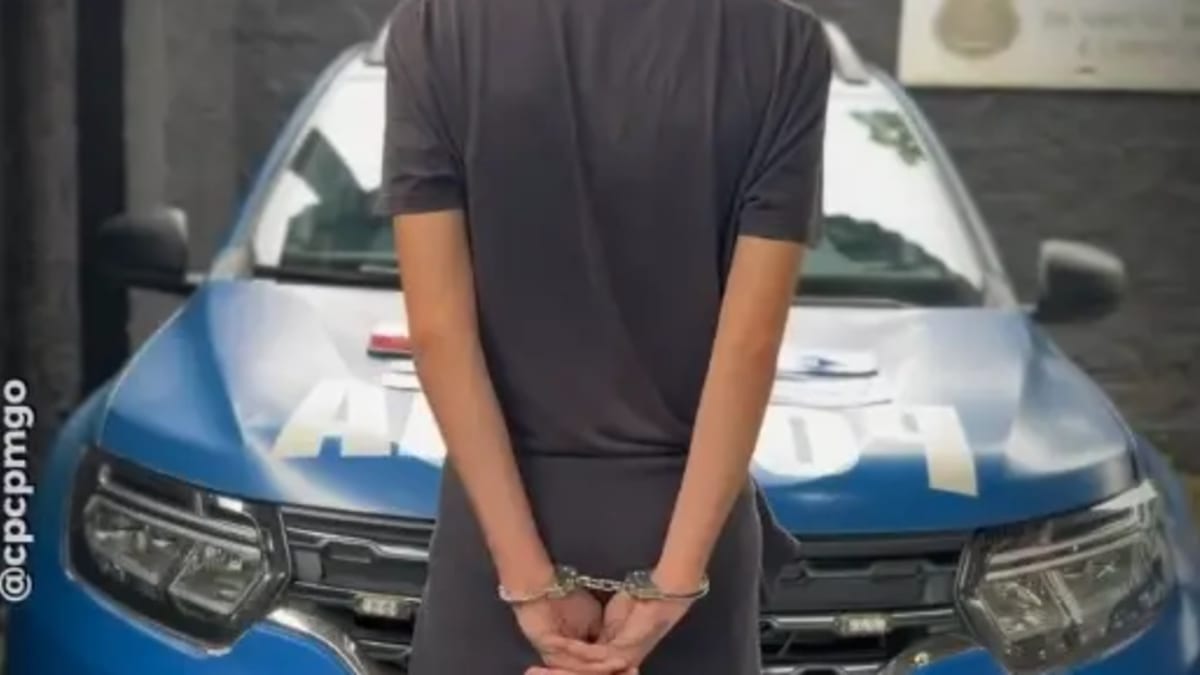 Homem usava aparelho em caixas eletrônicos para dar golpes em Goiás, diz PM