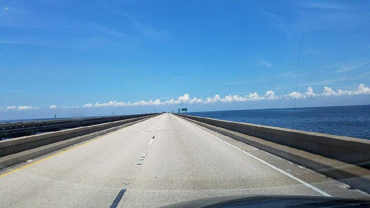 Ponte Lake Pontchartrain na Louisiana é considerada uma das mais assustadoras do mundo