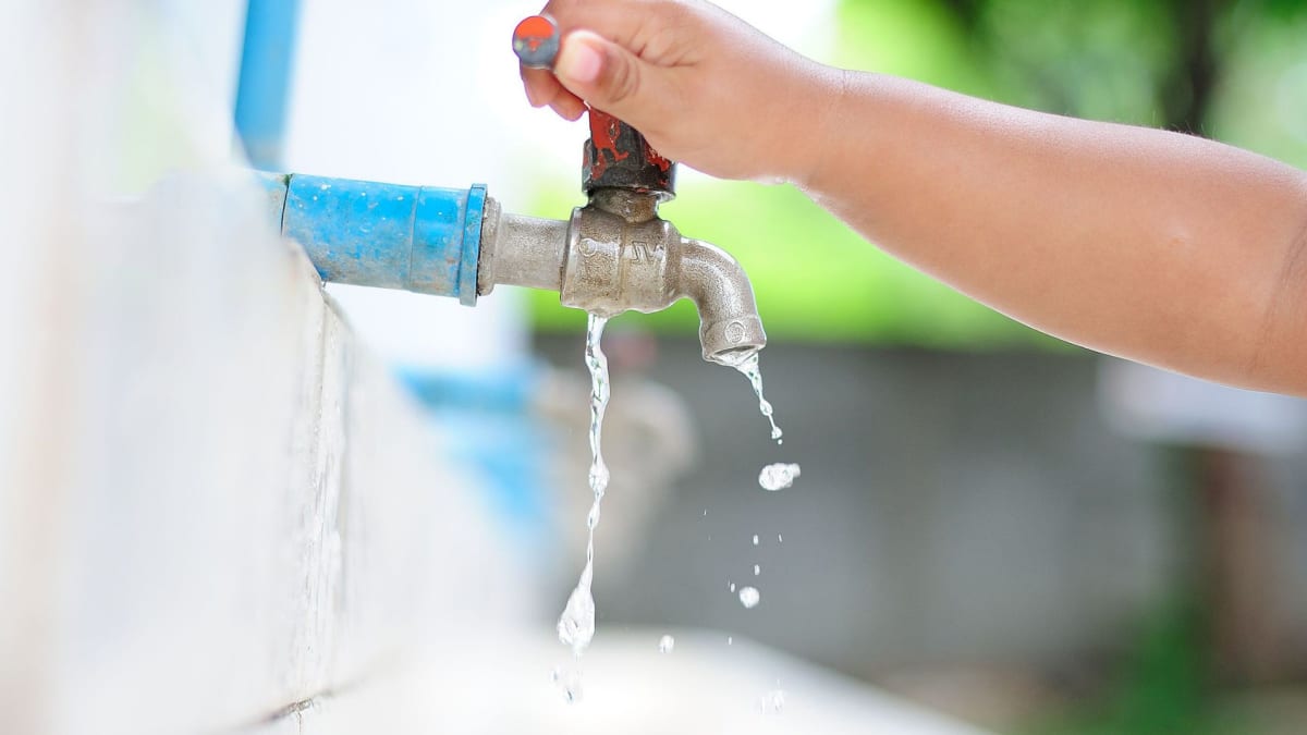 Manutenção emergencial pode causar falta de água em bairros de BH e Contagem