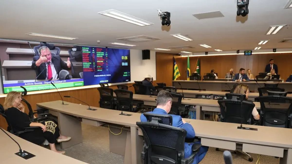 CCJ da Alego mantém fim da 'taxa do agro'