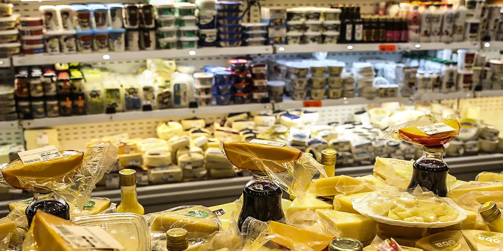 Vendas do varejo batem recorde com crédito e desemprego baixo