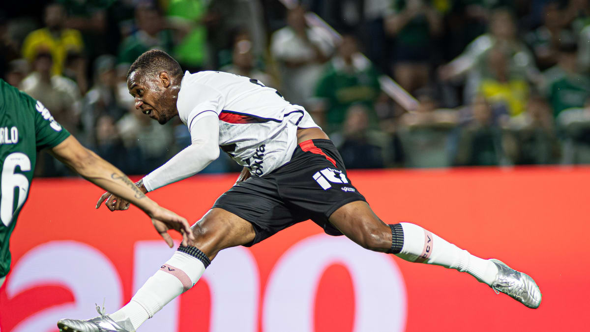 Volante Dudu do Vitória passará por cirurgia na coluna e ficará fora da temporada