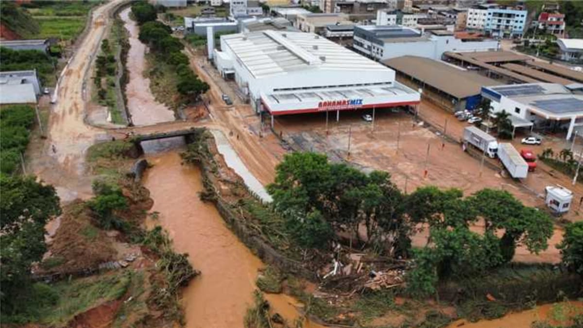 Ubá confirma primeira morte por leptospirose após enchentes de fevereiro