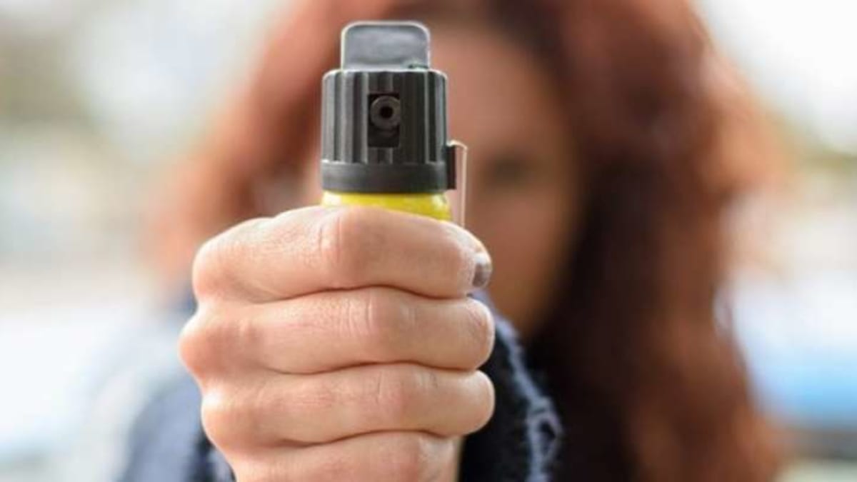 Câmara aprova projeto que autoriza spray de pimenta para autodefesa de mulheres