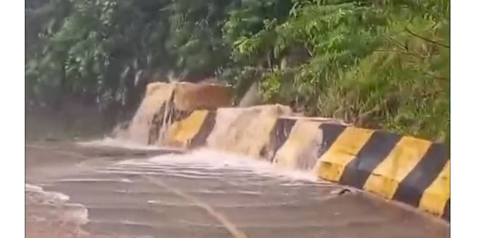 São Paulo enfrenta forte volume de chuvas com riscos de alagamentos