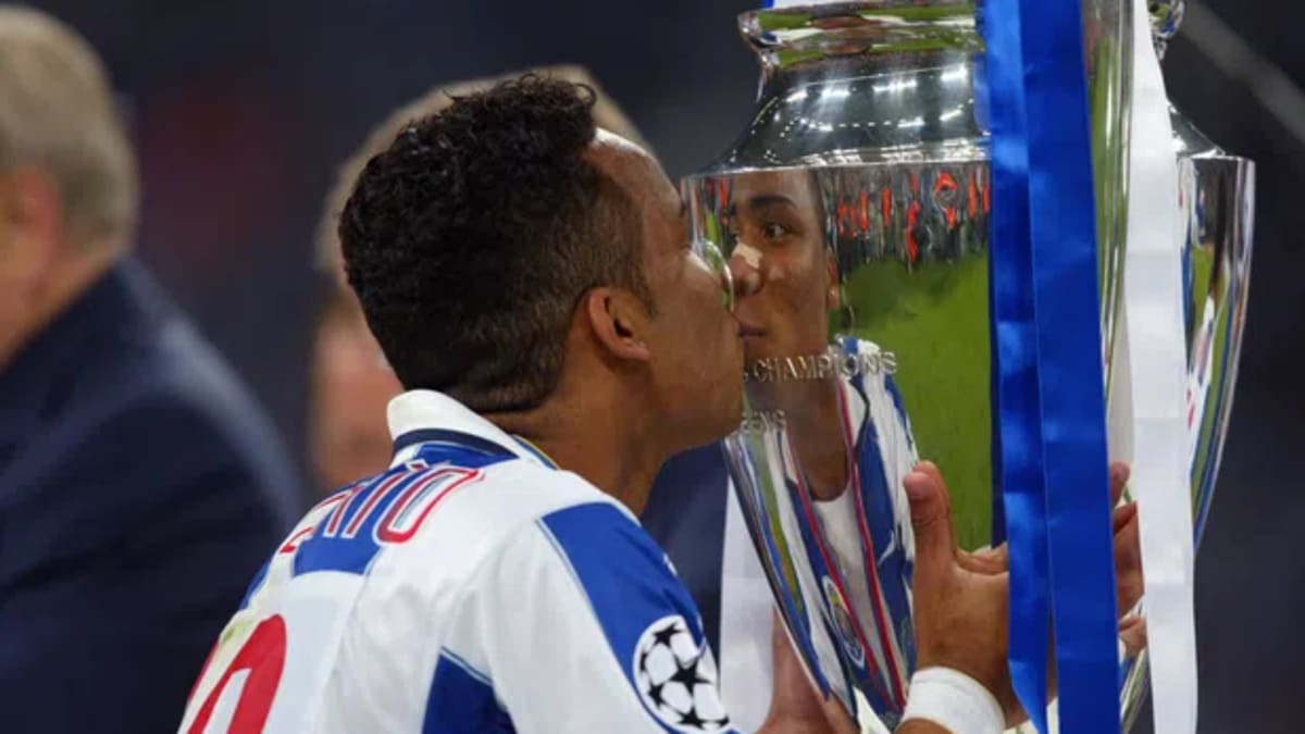 Ex-jogador do Bahia Carlos Alberto é expulso de condomínio na Barra da Tijuca