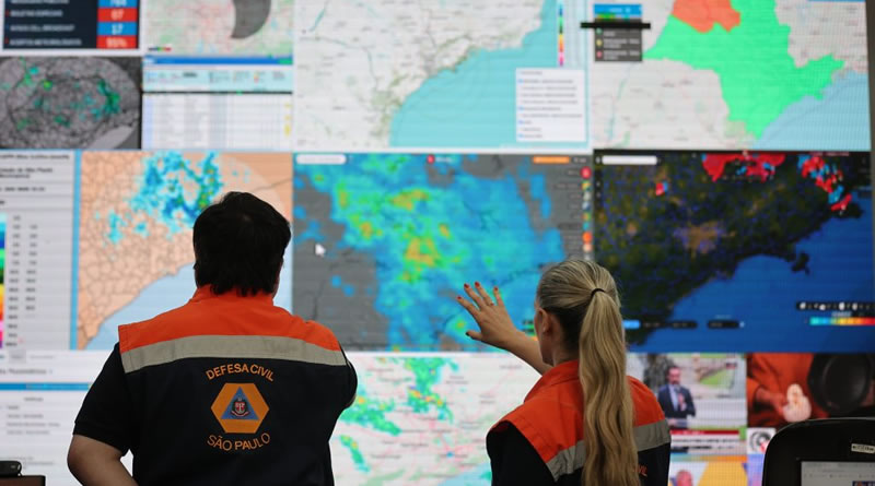 Defesa Civil emite alerta severo para chuvas intensas no litoral paulista