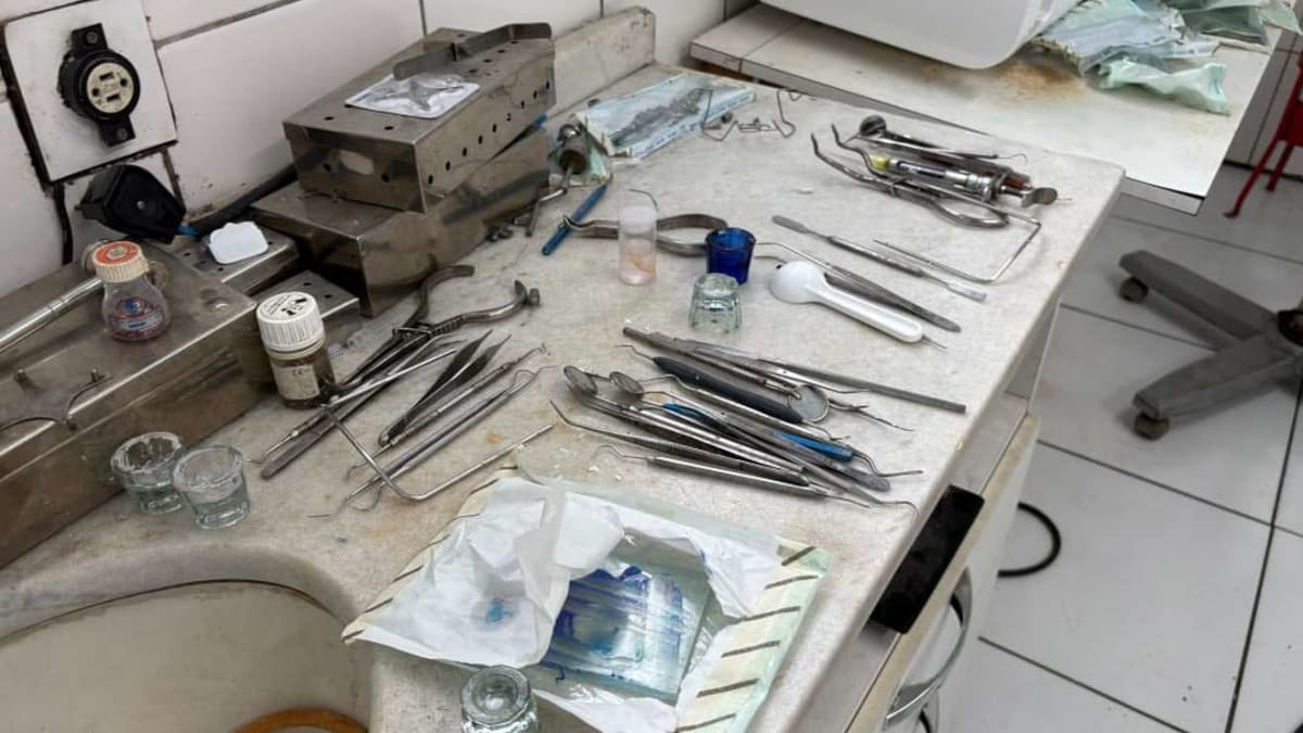Fiscalização em Bento Gonçalves encontra consultório odontológico em condições degradantes